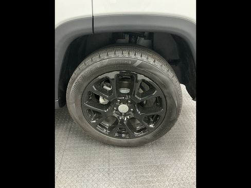 Used 2022 Jeep Compass Latitude AWD/4WD image 36