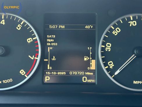 Used 2016 Land Rover LR4 HSE image 27