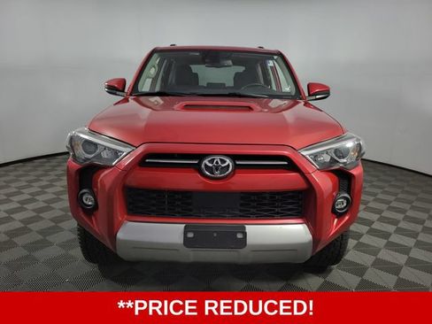 Used 2021 Toyota 4Runner TRD Off-Road AWD/4WD image 2