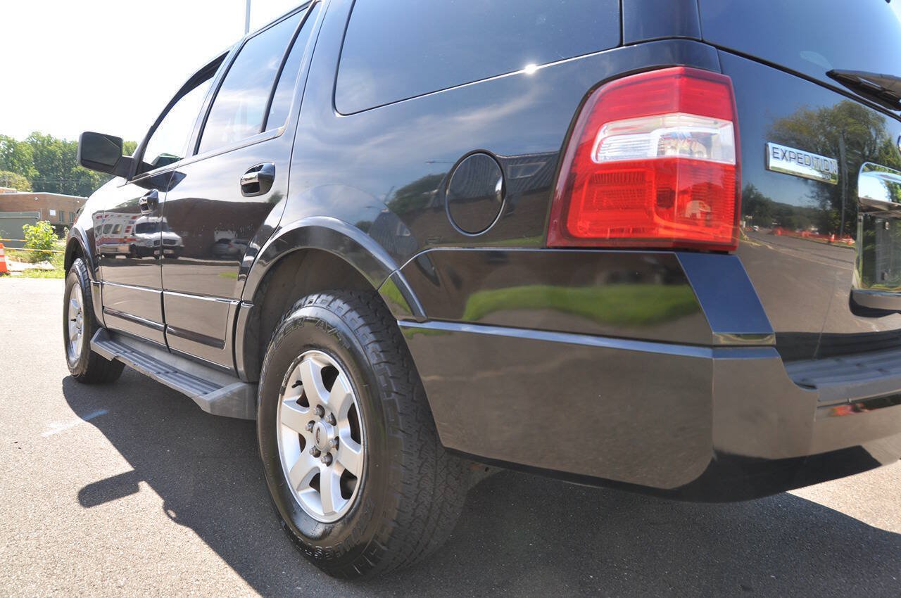 Used 2009 Ford Expedition XLT AWD/4WD image 12