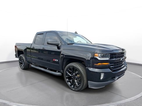 Used 2019 Chevrolet Silverado 1500 LT w/ All Star Edition AWD/4WD image 1
