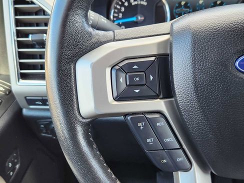 Used 2017 Ford F250 Lariat w/ Lariat Value Package image 19