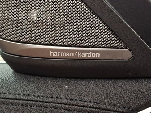 Used 2018 BMW 530i xDrive image 24