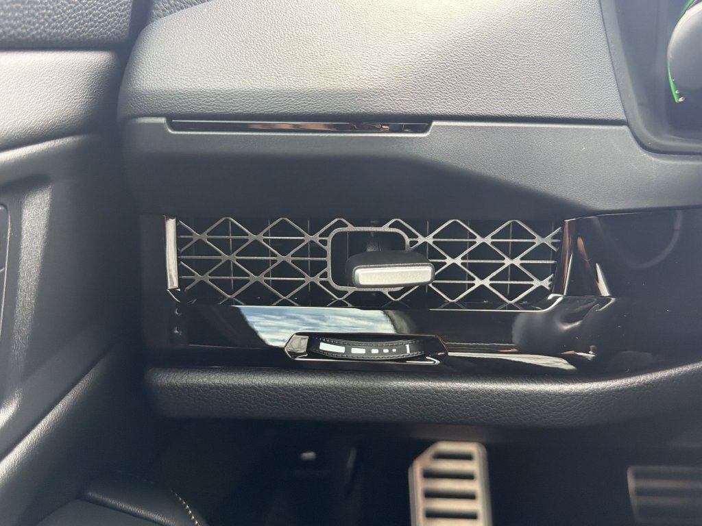 Used 2025 Honda Accord Sport image 25