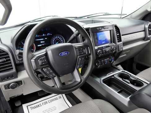 Used 2022 Ford F250 XLT w/ XLT Premium Package AWD/4WD image 12