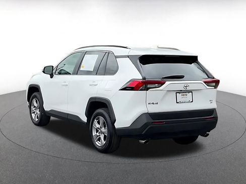 Used 2025 Toyota RAV4 XLE image 11