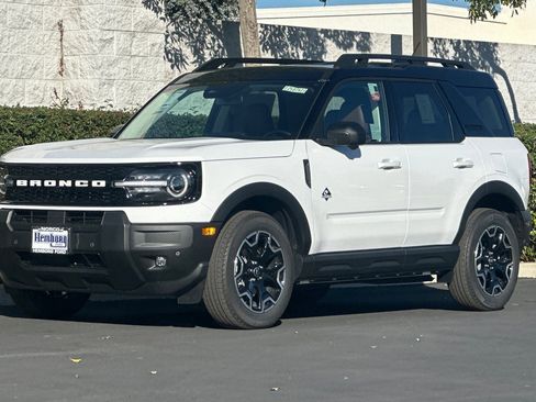 New 2025 Ford Bronco Sport Outer Banks w/ Outer Banks Tech Package+ image 8