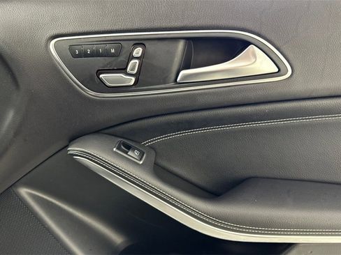 Certified 2019 Mercedes-Benz GLA 250 image 20