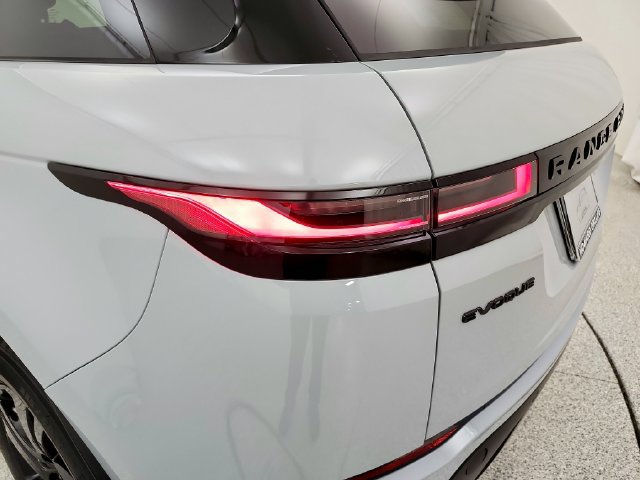 New 2026 Land Rover Range Rover Evoque S AWD/4WD image 31