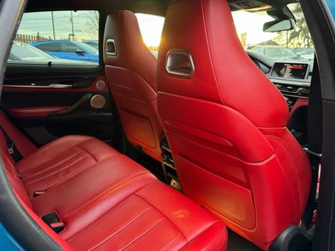 Used 2015 BMW X6 M image 24