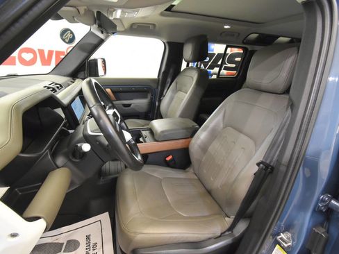Used 2020 Land Rover Defender 110 First Edition AWD/4WD image 12