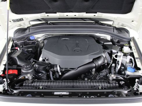 Used 2025 INEOS Grenadier AWD/4WD image 26