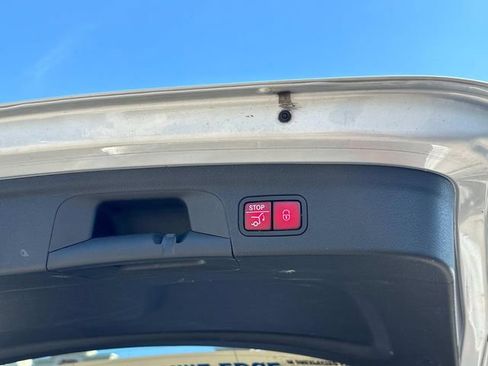 Used 2021 Mercedes-Benz GLE 350 GLE 350 image 12