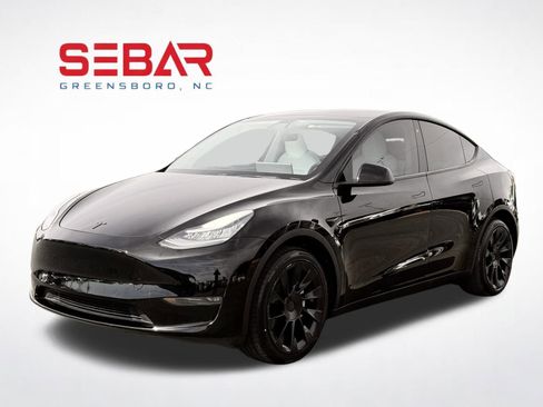 Used 2020 Tesla Model Y Long Range image 2