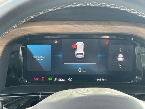 Used 2024 Volkswagen Atlas SE image 8