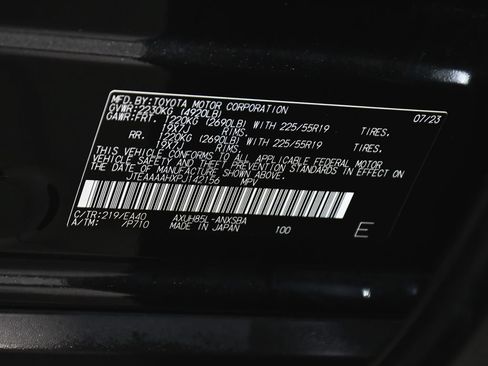 Used 2023 Toyota Venza Limited AWD/4WD image 17