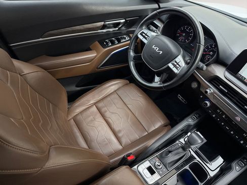 Used 2022 Kia Telluride SX w/ SX Prestige Package image 15