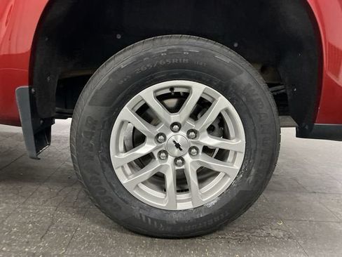 Certified 2021 Chevrolet Silverado 1500 RST AWD/4WD image 31