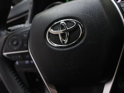 Used 2024 Toyota Camry XLE FWD image 21