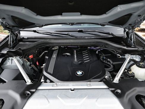 Used 2022 BMW X4 M40i w/ Premium Package image 30