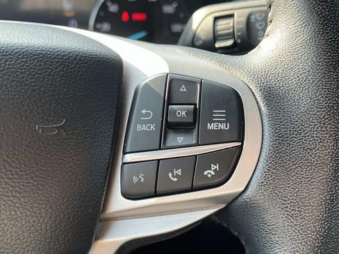 Certified 2023 Ford Explorer XLT w/ Equipment Group 202A AWD/4WD image 29