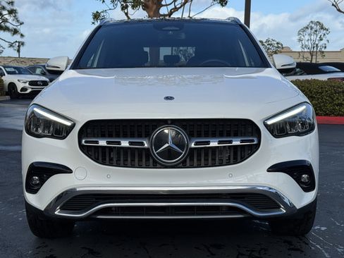 Used 2025 Mercedes-Benz GLA 250 4MATIC image 3