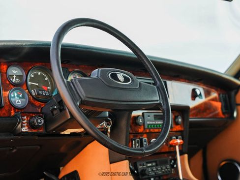 Used 1987 Jaguar XJ6 image 21