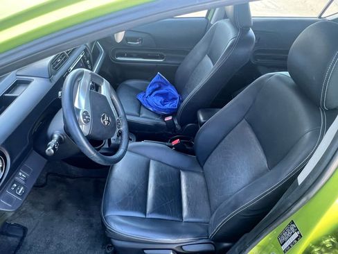 Used 2015 Toyota Prius C Four image 6