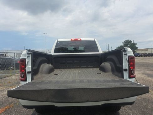 New 2025 RAM 2500 Big Horn image 25