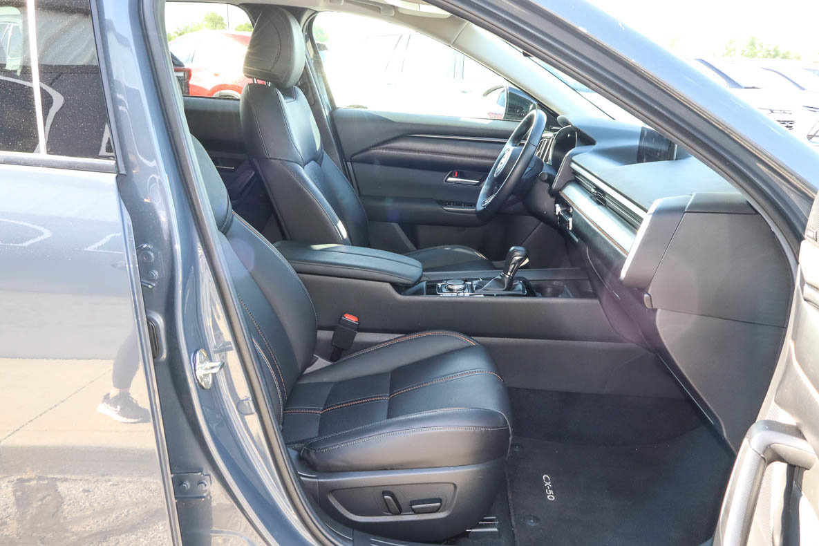 Used 2025 MAZDA CX-50 AWD 2.5 S w/ Premium Plus Pkg image 26