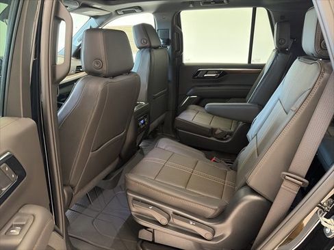 New 2026 Chevrolet Tahoe High Country image 14