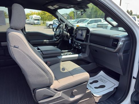 Used 2024 Ford F150 XLT w/ FX4 Off-Road Package AWD/4WD image 24
