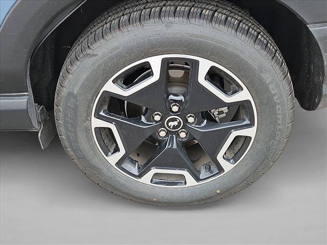 Used 2024 Ford Bronco Sport Outer Banks w/ Tech Package AWD/4WD image 14