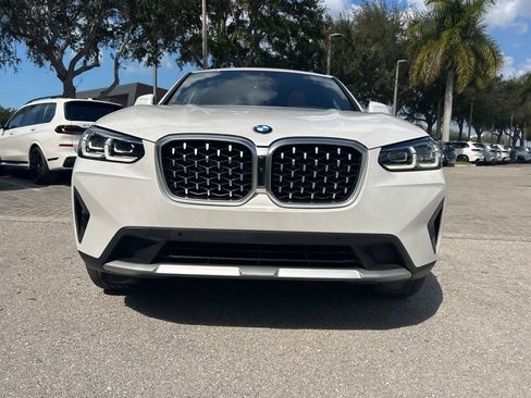 Certified 2023 BMW X4 xDrive30i w/ Premium Package image 10