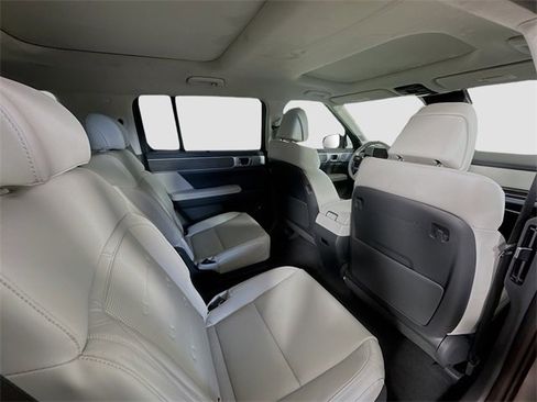 Used 2025 Hyundai Santa Fe Calligraphy image 26