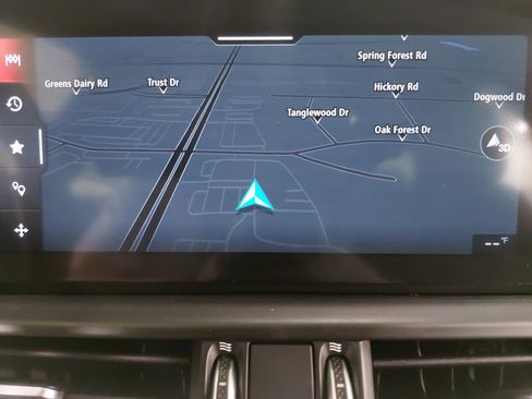 New 2025 Alfa Romeo Giulia w/ Veloce Package Rwd image 23