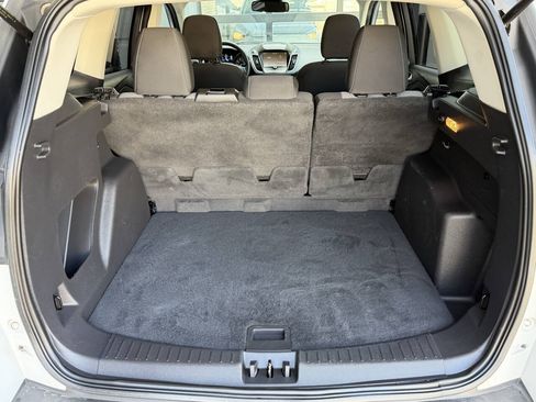 Used 2019 Ford Escape SE AWD/4WD image 32