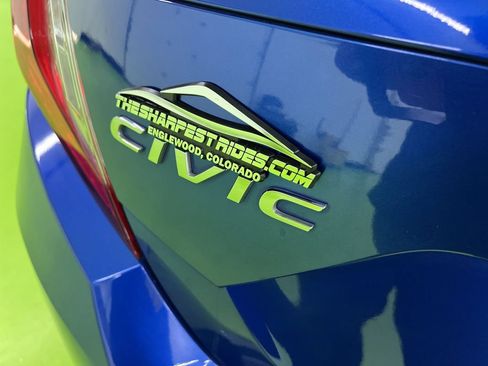 Used 2020 Honda Civic EX image 12