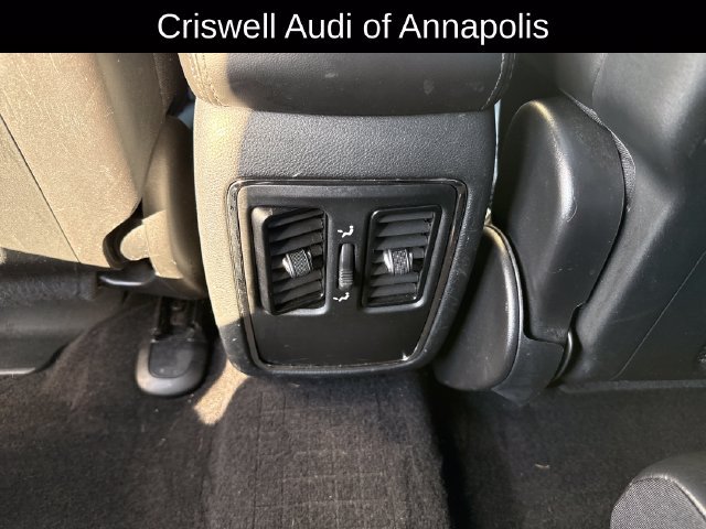 Used 2020 Jeep Grand Cherokee Laredo w/ Laredo X Package AWD/4WD image 16