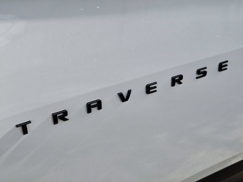Used 2023 Chevrolet Traverse RS w/ LPO, Floor Liner Package AWD/4WD image 11
