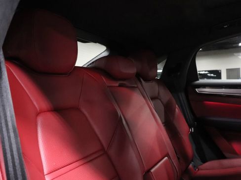 Used 2021 Porsche Cayenne GTS image 27