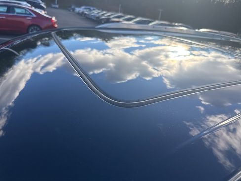 Certified 2025 Cadillac XT6 Premium Luxury w/ Platinum Package image 15