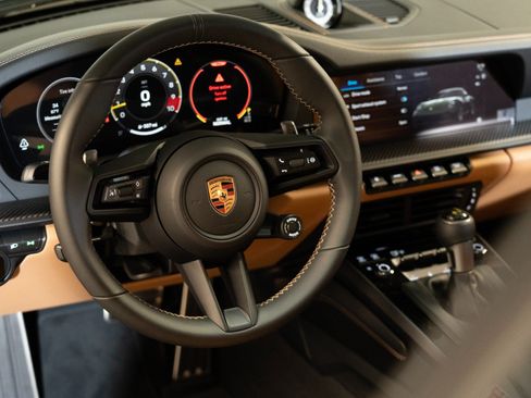 Certified 2026 Porsche 911 GT3 RWD image 17