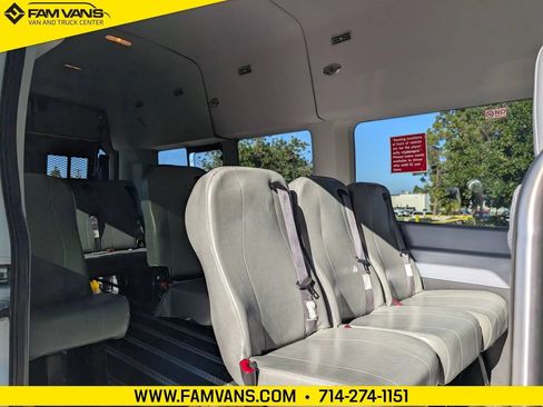 Used 2019 Ford Transit 350 XL image 18