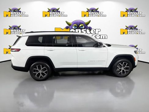 Used 2024 Jeep Grand Cherokee L Limited AWD/4WD image 4