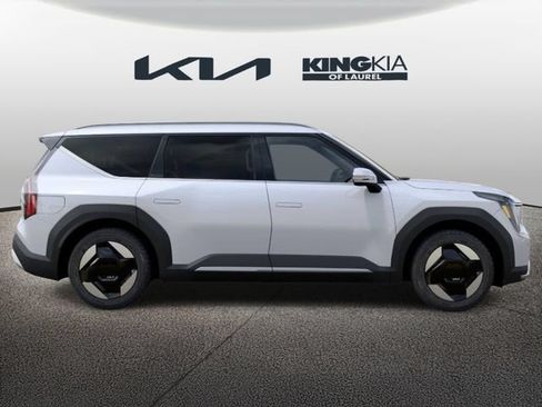 New 2026 Kia EV9 Wind AWD/4WD image 8