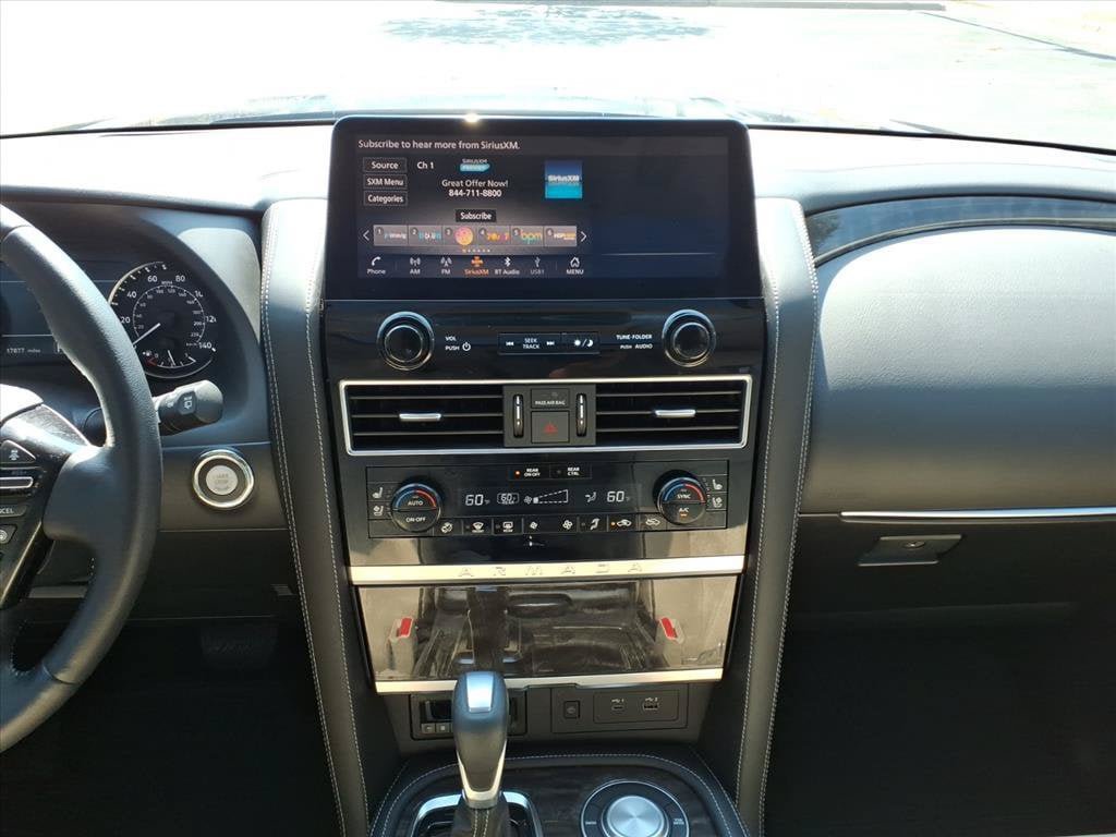 Used 2024 Nissan Armada Platinum w/ Captain's Chairs Package RWD image 31
