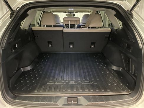 Used 2024 Subaru Outback Limited image 28