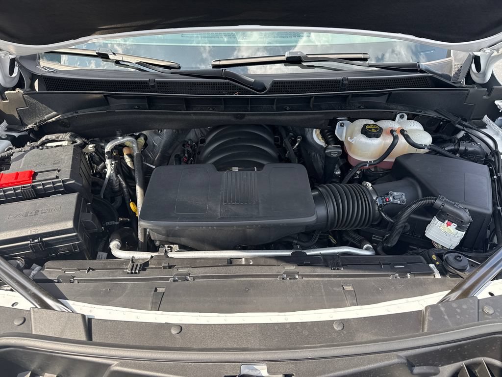 Used 2025 GMC Yukon XL Denali AWD/4WD image 35