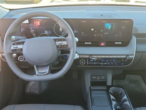 New 2026 Hyundai Ioniq 5 SEL image 3